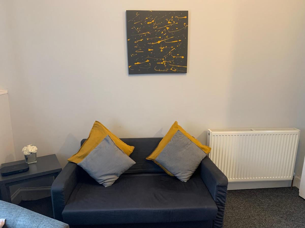 Nelson St Alva Apartment Ларгс Екстериор снимка